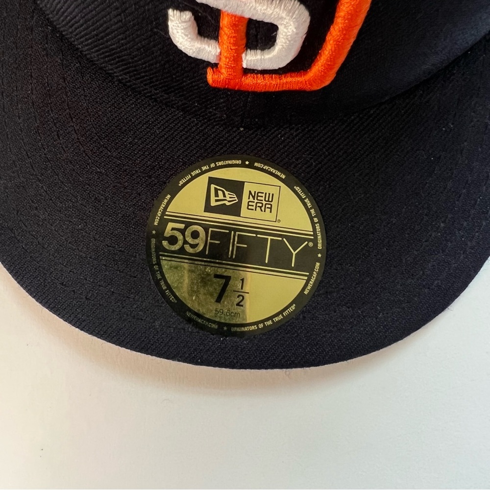 Sold New Era 59Fifty San Diego Padres 1998 World Series Fitted Hat 7 1/2 - Picture 6 of 7